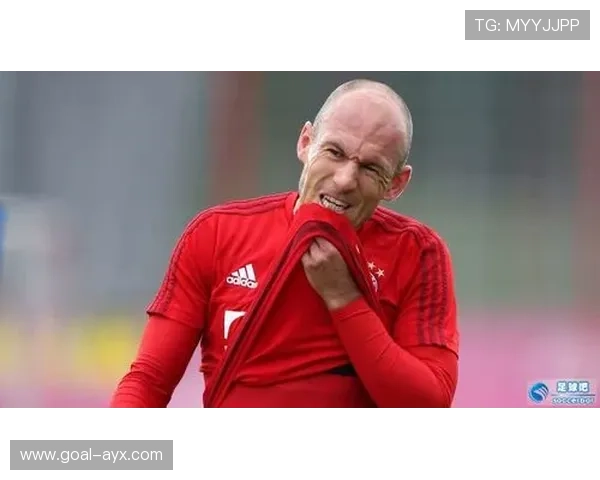 足球历史十大误判球星盘点那些改变比赛走向的争议人物